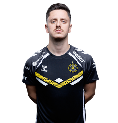 Dan 'apEX' Madesclaire